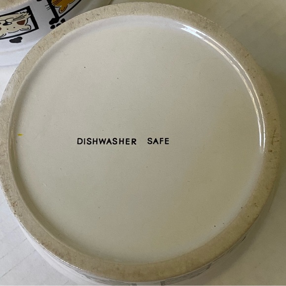 Cat Dish Set 5” Ceramic Tiger Cat 2 Bowls Water Food Signature White Kitties - Picture 16 of 16